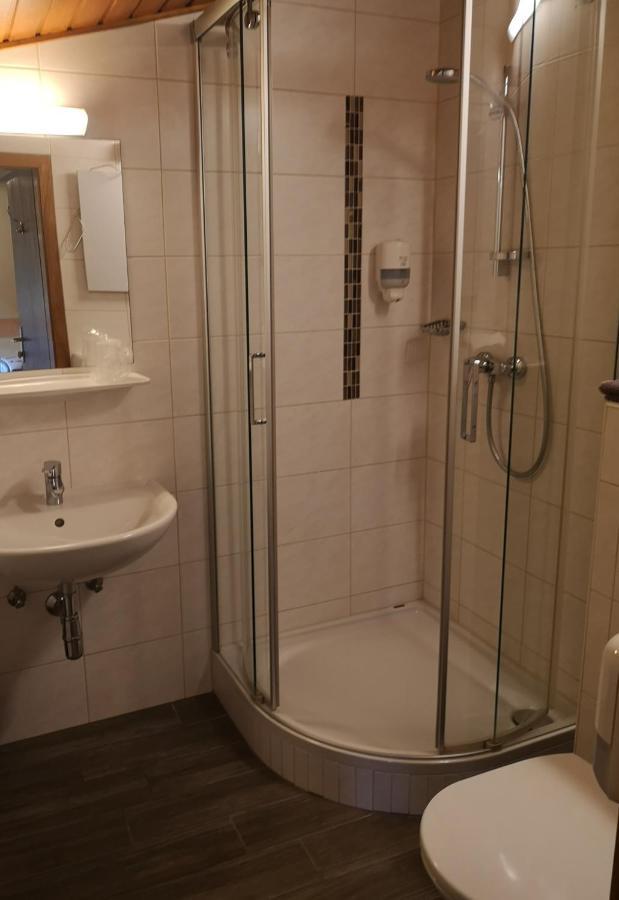 Hotel Wirt Z'Minsta Altmuenster Bagian luar foto