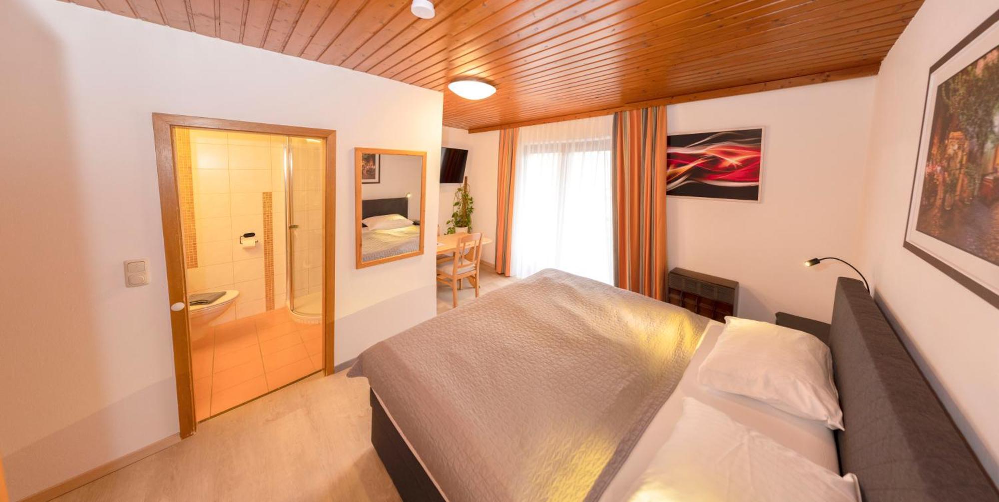 Hotel Wirt Z'Minsta Altmuenster Bagian luar foto